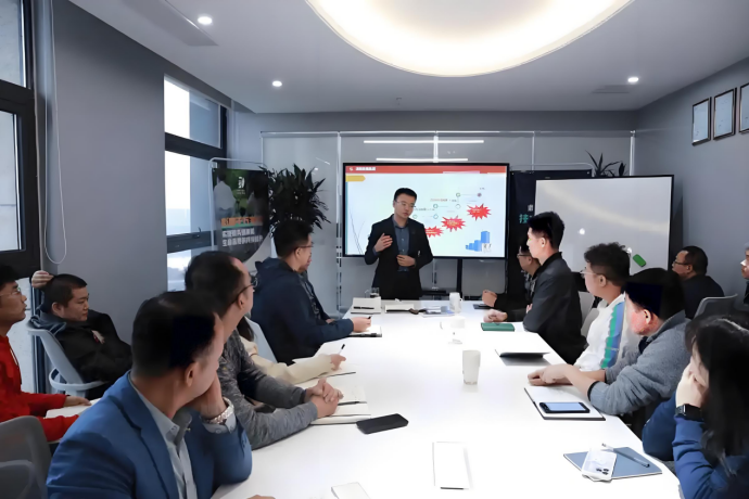 Luoyang Unison Holds 2025 Mid-Year Conference to Accelerate High-Quality Growth of Steel Furniture Business Luoyang Unison Holds 2025 Mid-Year Conference to Accelerate High-Quality Growth of Steel Furniture Business