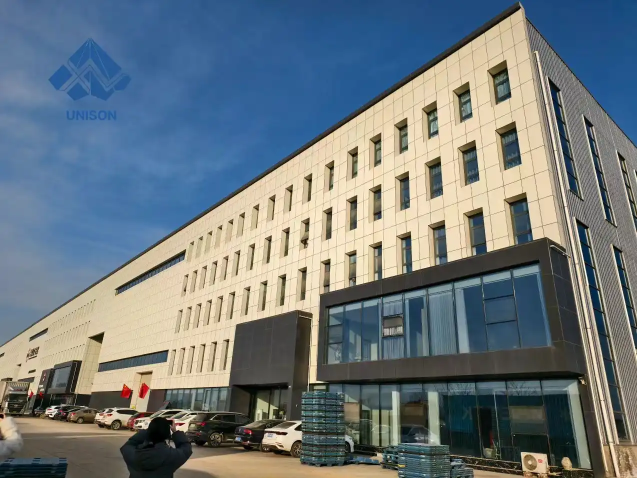 Steel-Door File Cabinets with Two Middle Drawers
